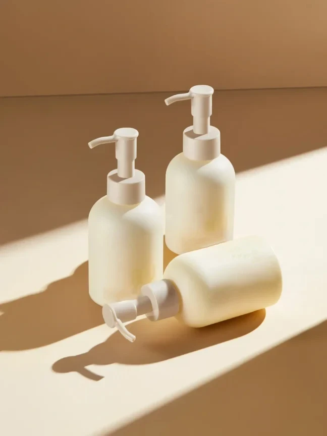 Wholesale 380ml Round Pink Plastic HDPE Shampoo Bottles Hand Sanitizer Soap Soft Touch Empty Container for Body Lotion Bottle