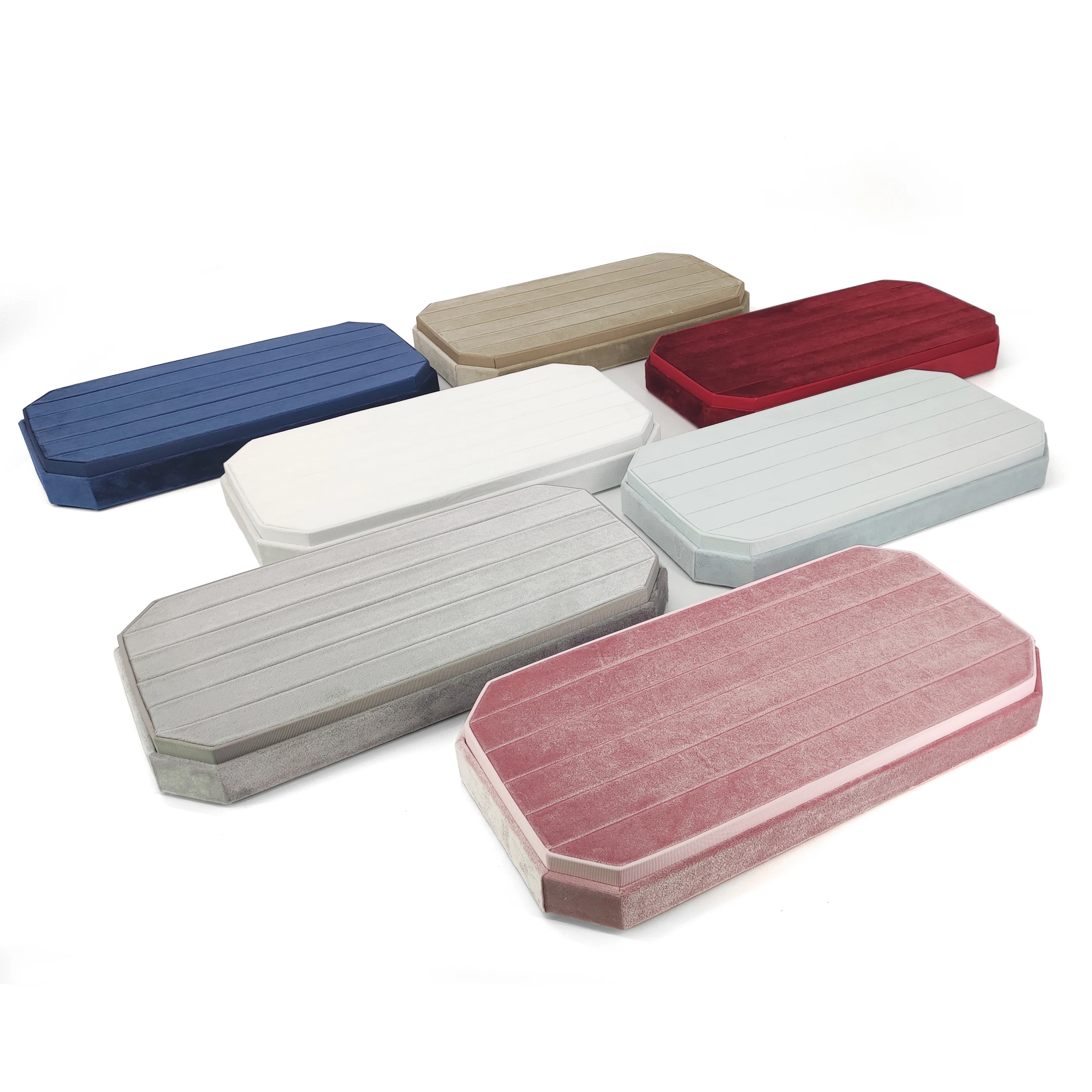 Newest Customized  Luxury Velvet Ring Jewelry Display Tray Velvet Jewelry Tray For Display Jewelers Workbench Ring Show Desktop