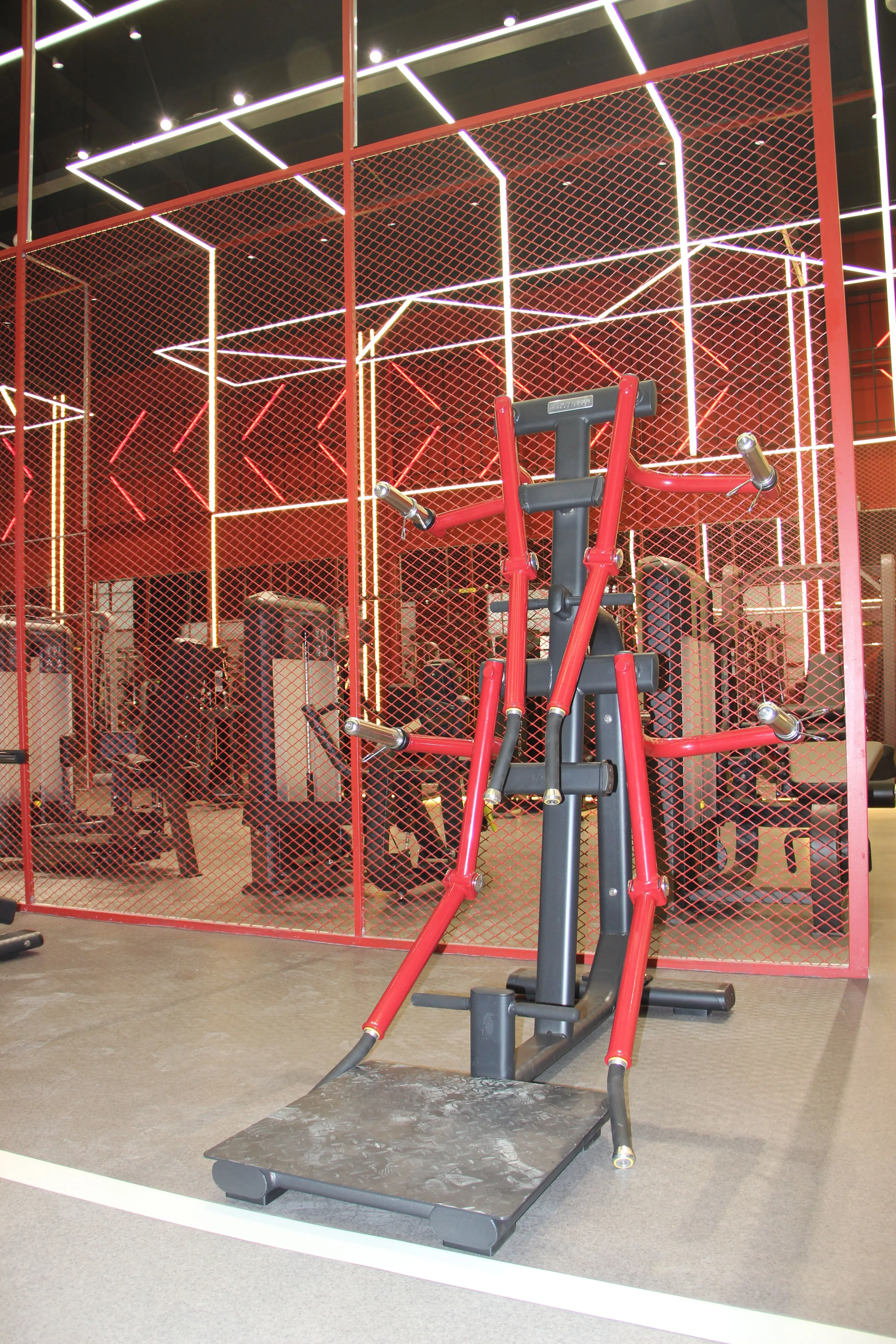 ISO9001 Certified Commercial Grade  Gym MND-PL28 Shoulder Press  China Gym Equipment Manufacturers professional fitness equipment