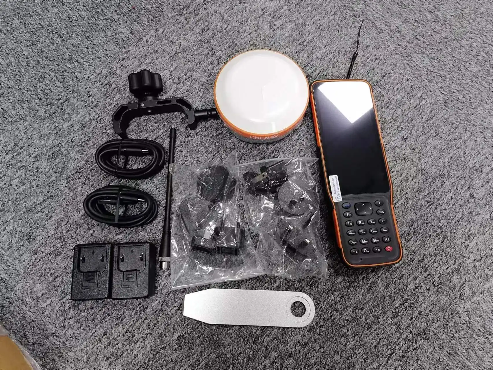 New Generation Gps Rtk Chcnav i76 Gnss Receiver Topograpgic Surveying Instrument