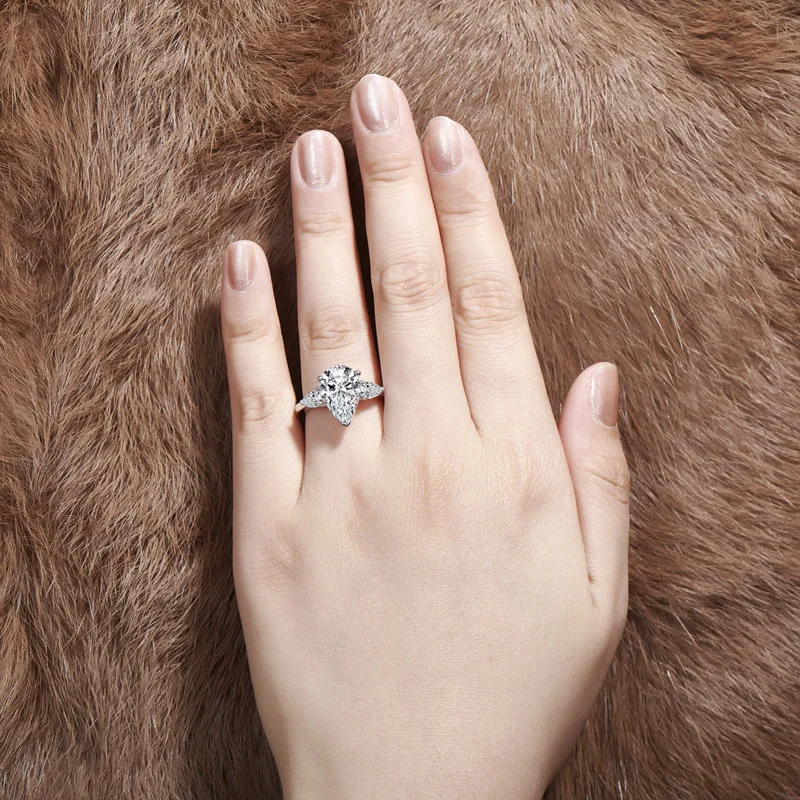 Dropshopping 2020 Jewelry wholesale women eternity 925 sterling silver platinum plated rings pear shaped diamond engagement ring