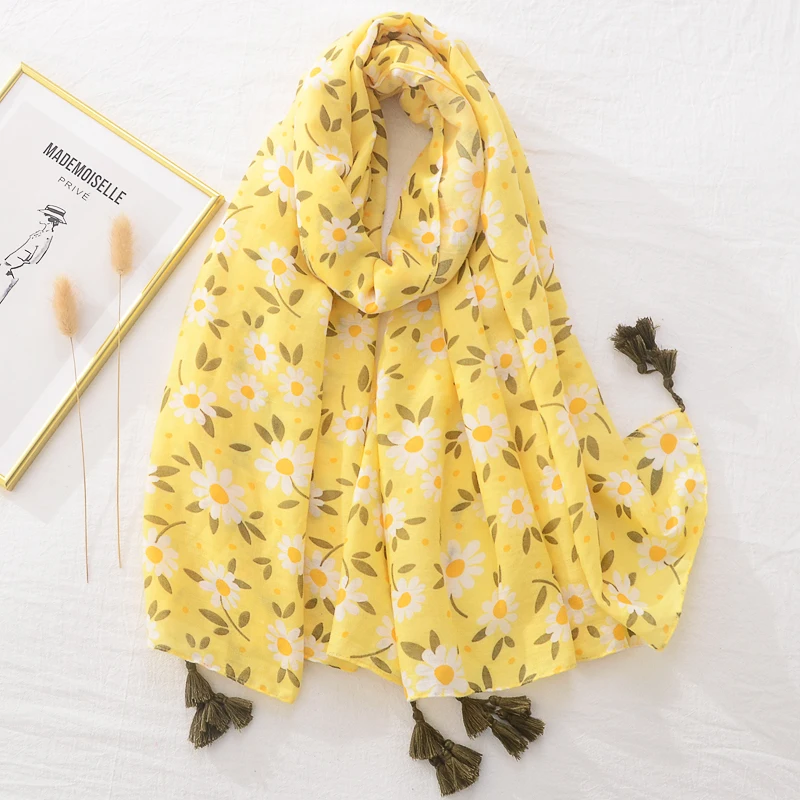New Arrival Korean Style Soft Cotton Muffler Scarves Custom Design Bright Lemon Yellow Daisy Flower Printed Cotton Scarf Shawls
