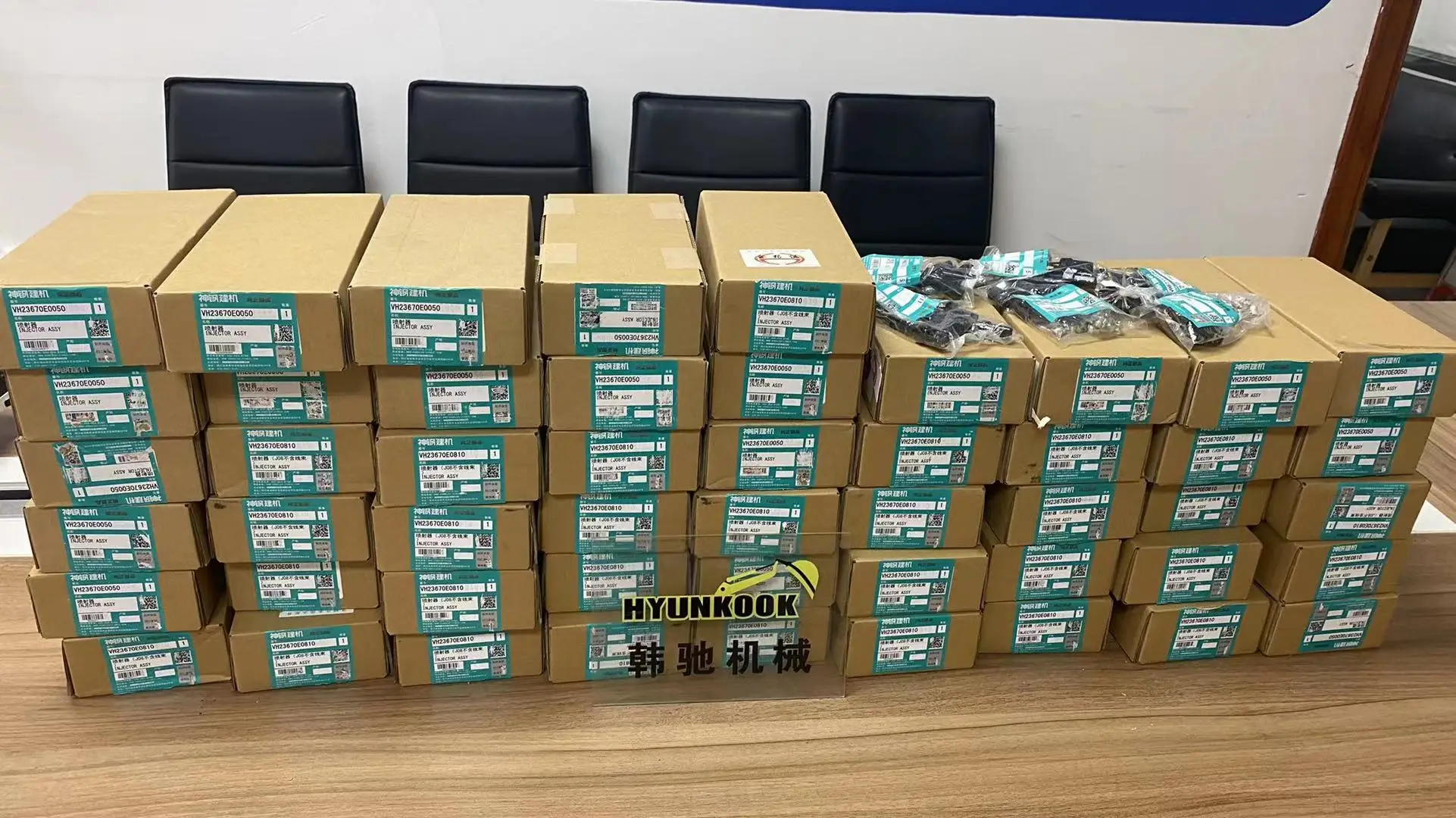 SK210-8 SK250-8 SK200-8 VH23670E0010 VH239101430A VH23670E0050 VH2367E0350 J05E двигатель инжектор 095000-6353