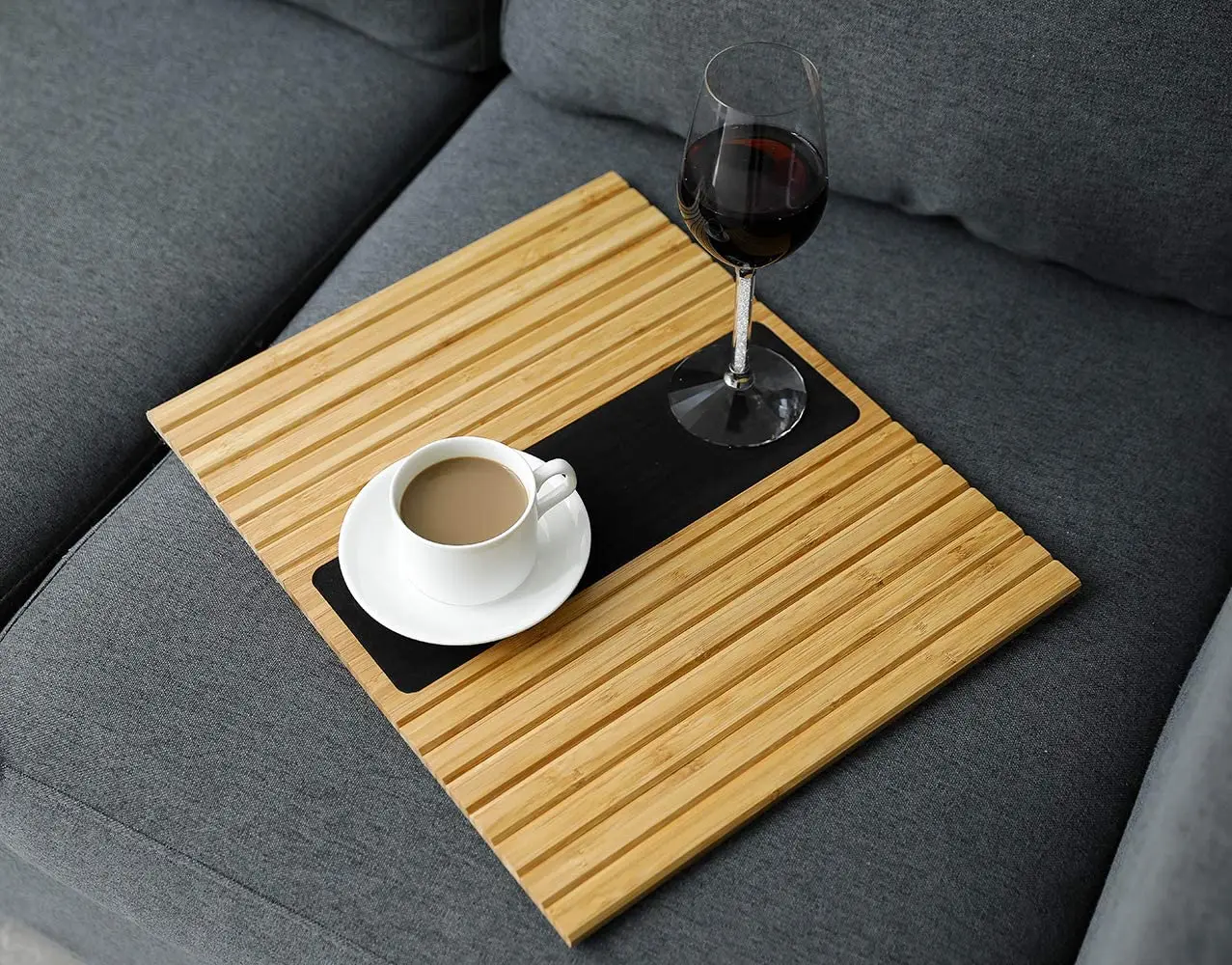 New Design Bamboo Sofa Arm Clip Tray Side Table TV Serving Tray Cup Plate Couch Table for Couch Drink Snack Living Room