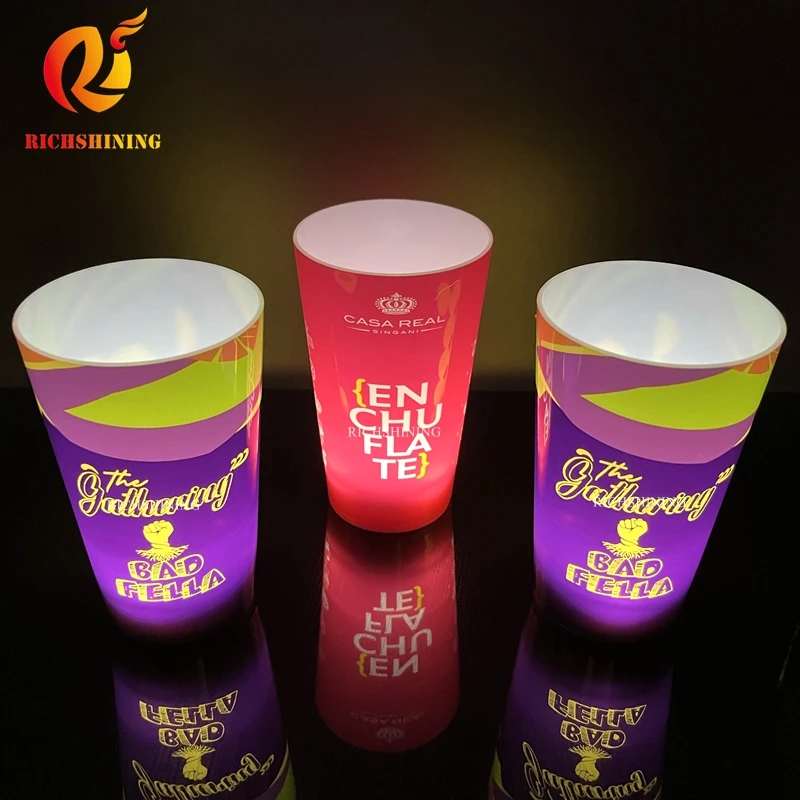 RICHSHINING Customized 16OZ Water-Activated LED Plastic Cup Factory-Supplied Party Glow Cup with Light Sensing Flashing Features