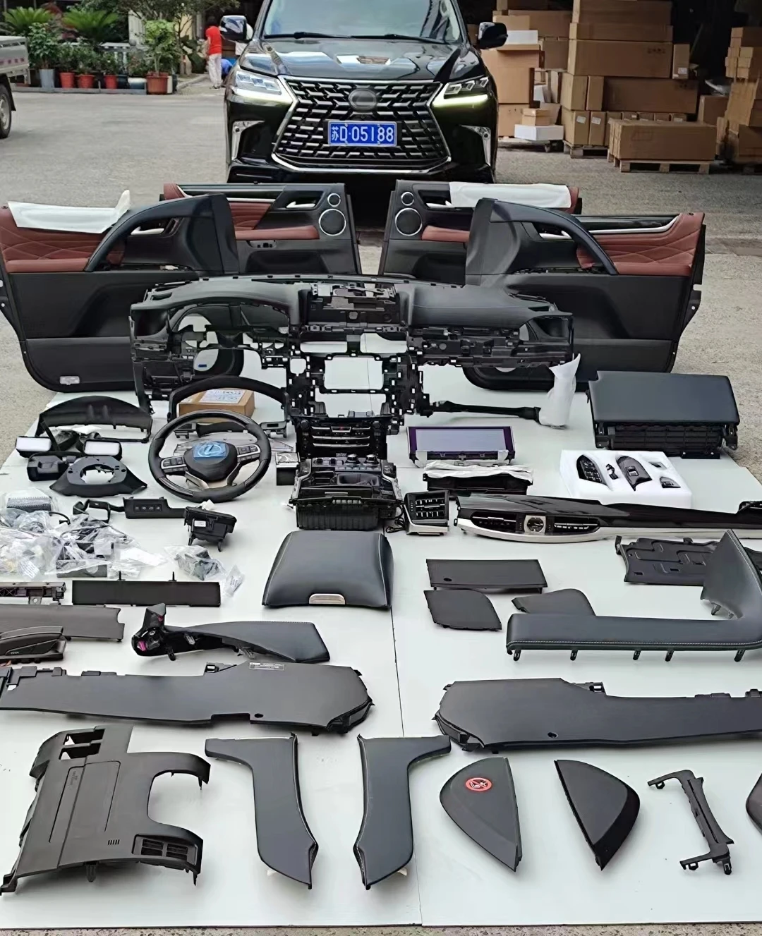 Lx570 Interior upgrade Facelift Kits 2008-2015 upgrade to 2022 Seats door dashboard center console for Lexus Lx570 2008-2015