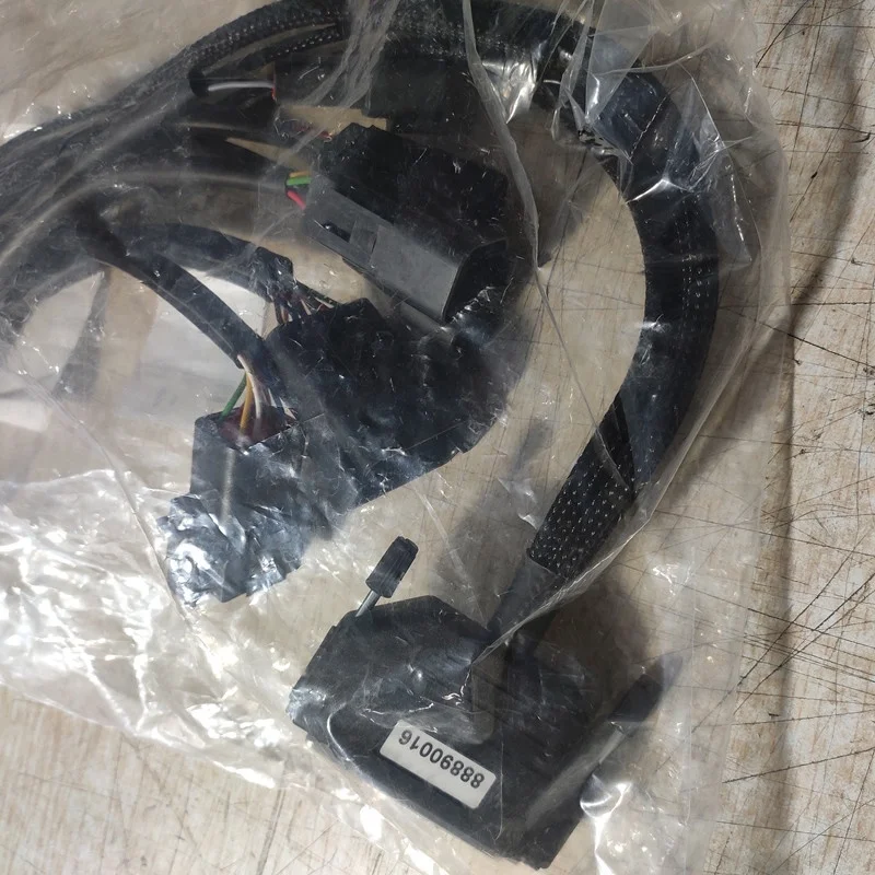 Volvo Truck Spare Parts Original  Adapter 88890016 Break Our Harness