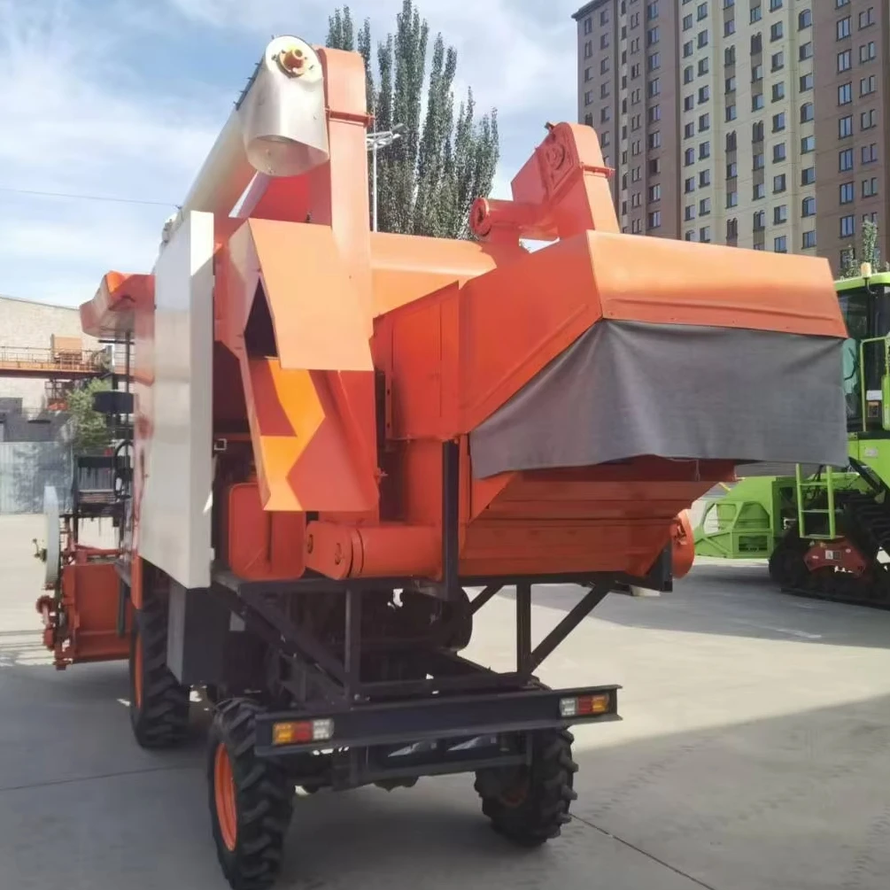 4LZ-1.5A  Self-propelled soybean harvester