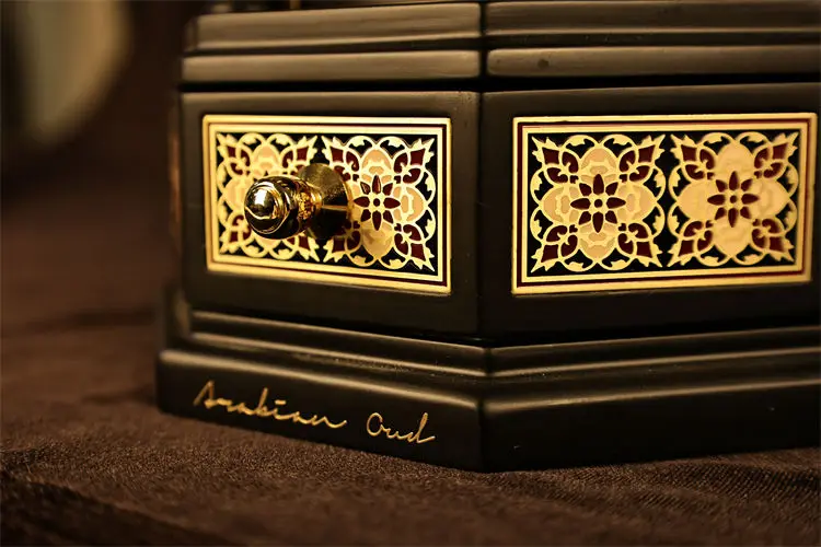 Hot Sale Middle Eastern Arab incense burner elegant religious Essential oil Incense Burner wood & Copper bukhoor burner