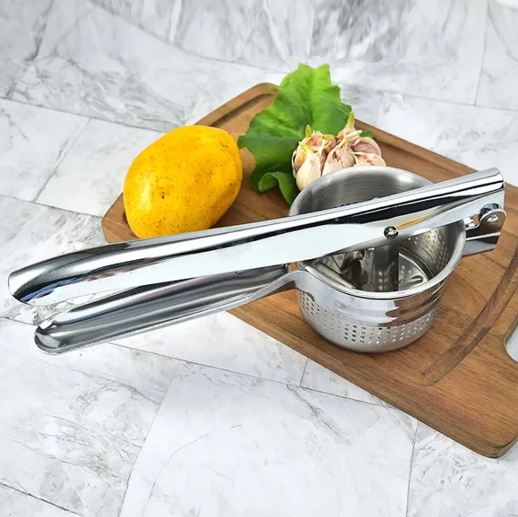 Kitchen Tool Heavy Duty Stainless Steel Potato Ricer Masher Fruit Juice Baby Food Squash Yams Presser