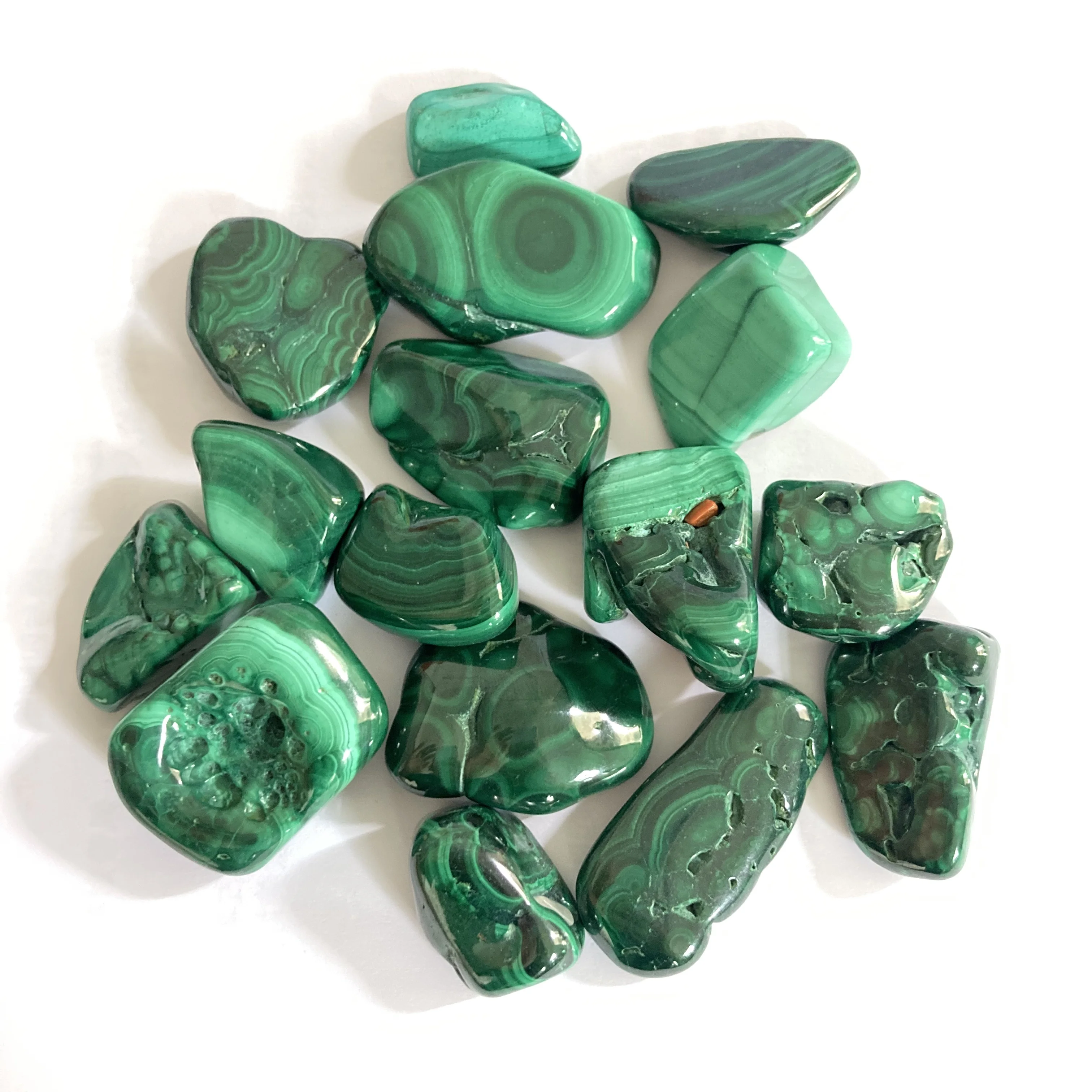 Malachite stone grinding large gemstones home decoration tabletop ornaments fish tank flowerpot landscape stone wholesale