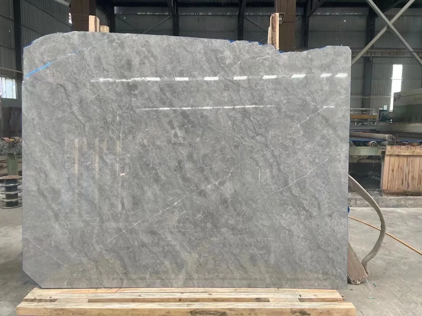 Hermes Invisible Ceramic Olive Pietra Grey Backdrop Price Glaze Tile Marble