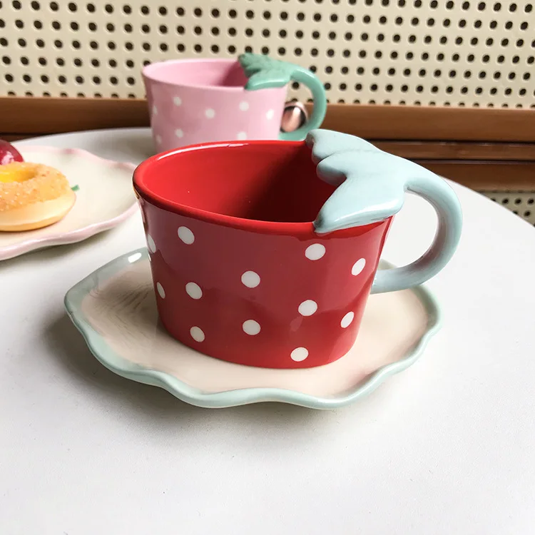 Korean afternoon tea cup cute coffee cup and saucer strawberry 3D hand painted mug