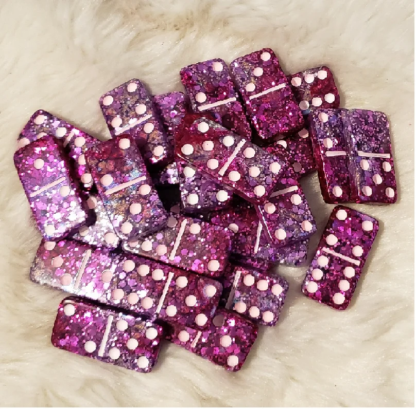 High Quality Customizable Polyhedral Dice Cup 8MM-20MM Bone Design Custom Logo for Board Games