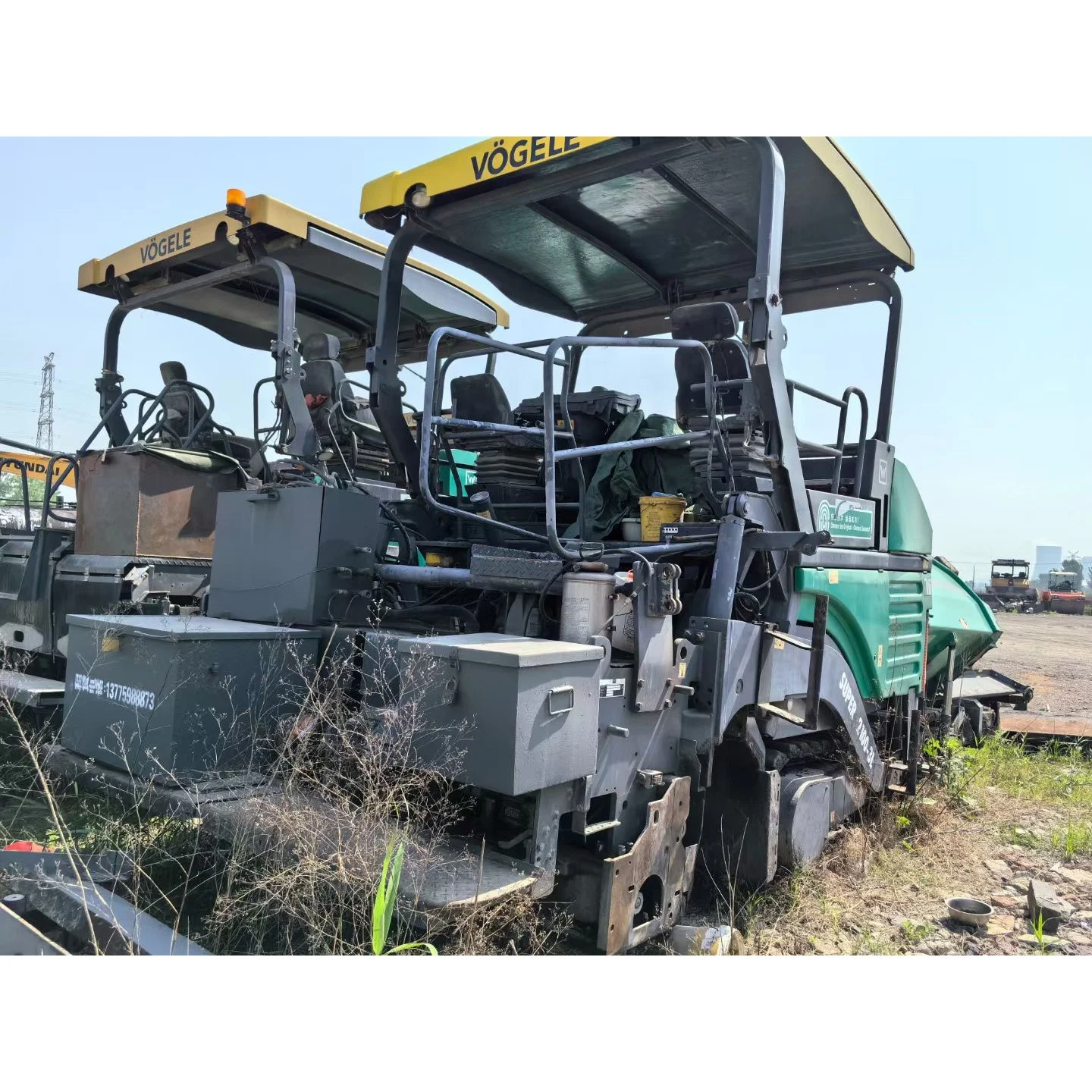 Новое поступление высокоэффективные асфальтоукладчики Vogler SUPER 2100-2L гусеничные для продажи