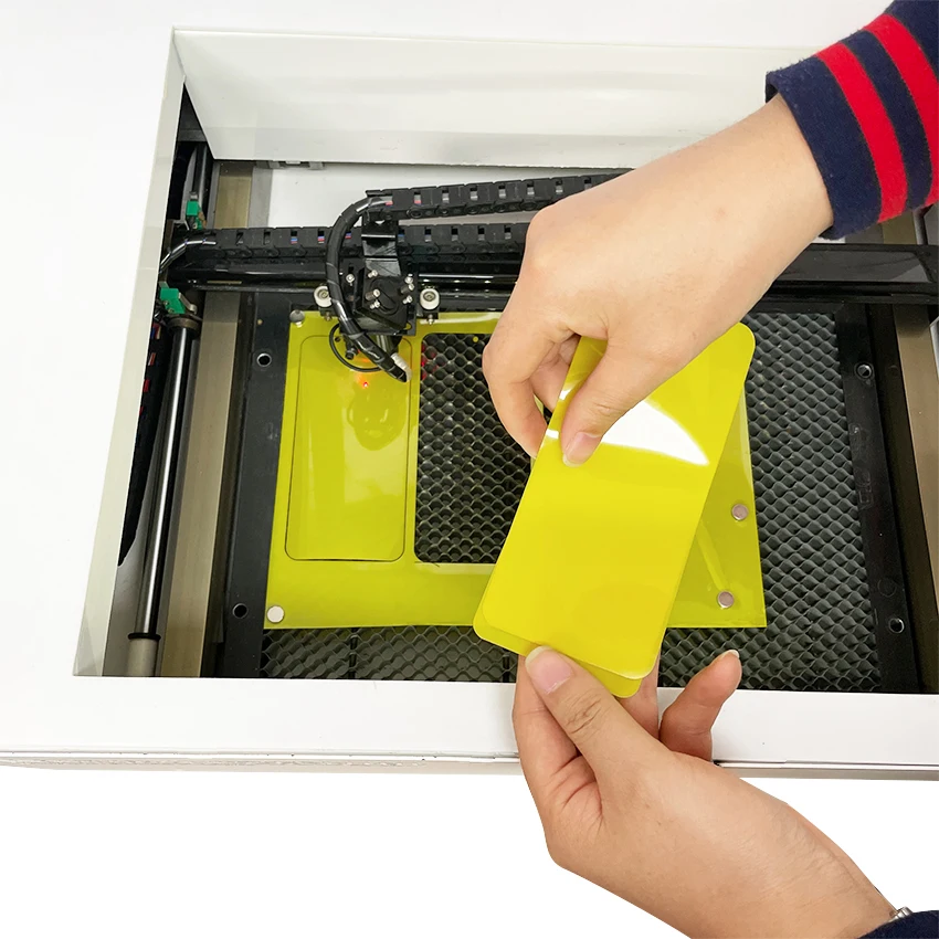 CO2 Laser Engraving & Cutting Machine for Phone Glass & Non-Metal Fabrication