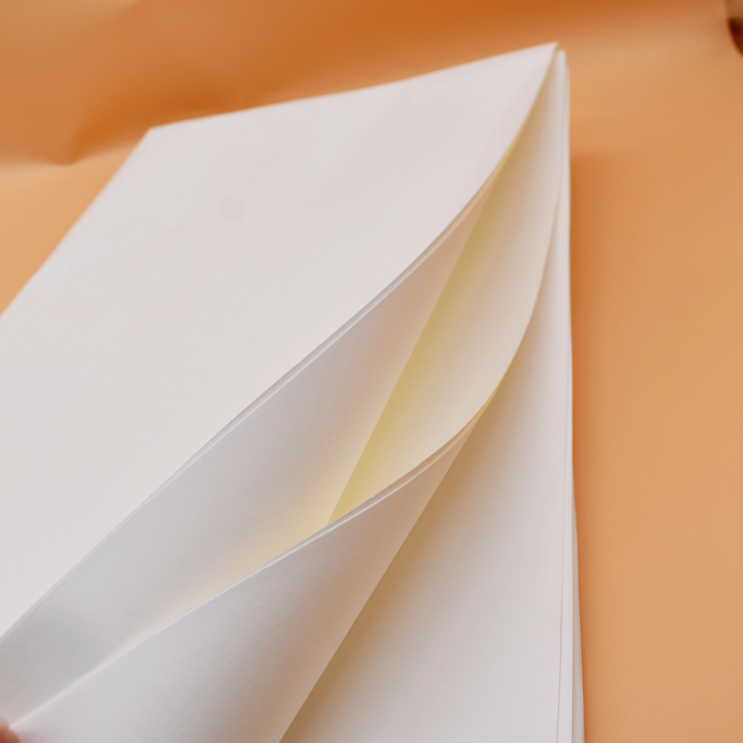 Manufacturer Wholesale kraft paper price per ton white kraft paper roll paper cup raw material Jumbo Roll