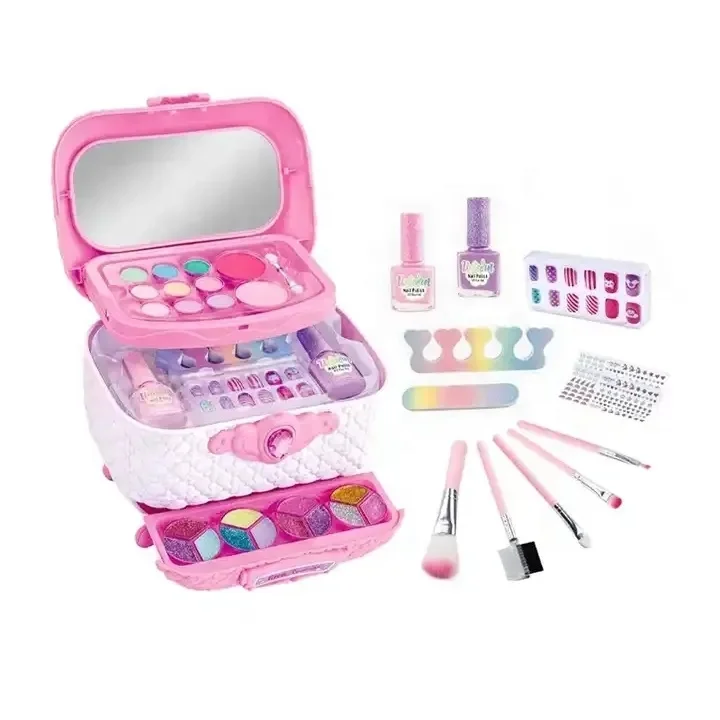 2023 Hot Sale Pretend Play Toys & Hobbies Princess Kit Cosmetics Bag Set Makeup Toy For Kids Girl Real