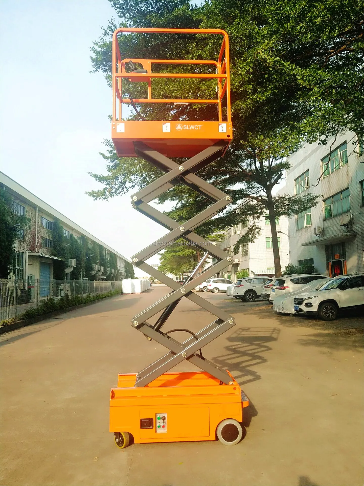 Hydraulic Mini Scissor Lift Man Lift  Self Propelled Work Platform