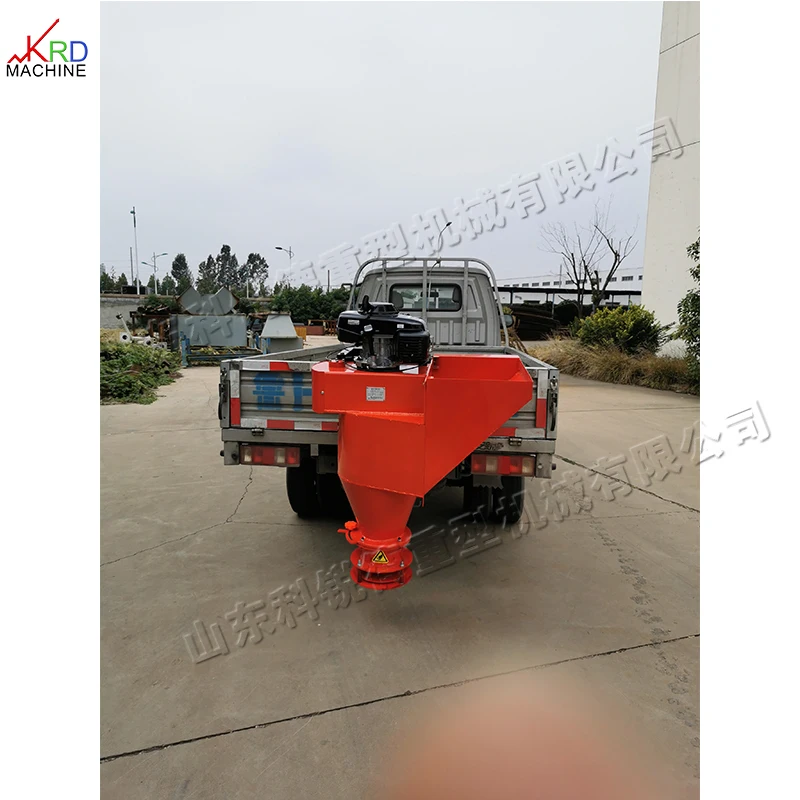 Four stroke gasoline anti-skid sanding machine Winter snow road salt spreader Road maintenance snow melting machine