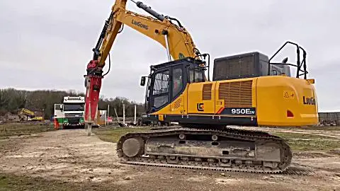 50Ton Liugong Hydraulic Crawler Excavator 950E With Cummins Engine 50Ton Liugong Large Excavator