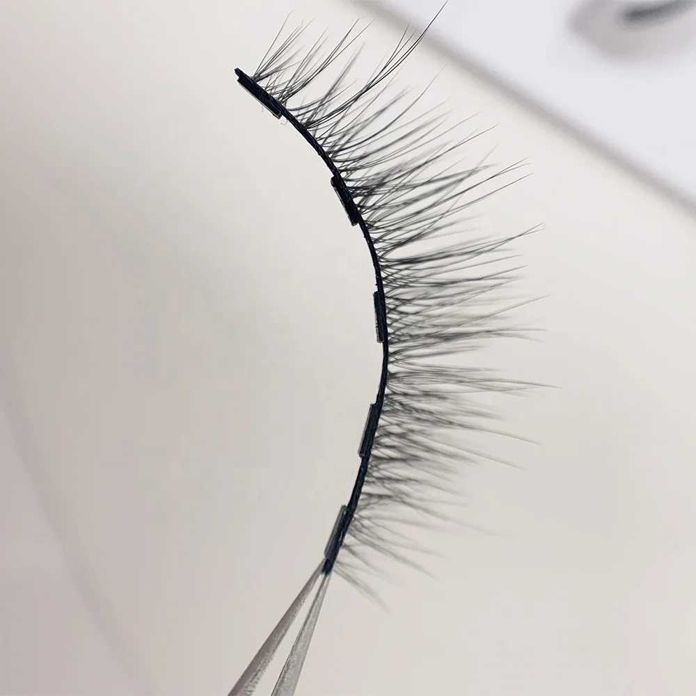 
Liquid Eyeliner 3D Magnetic Eyelashes Magnetic eyelashes set with Package 