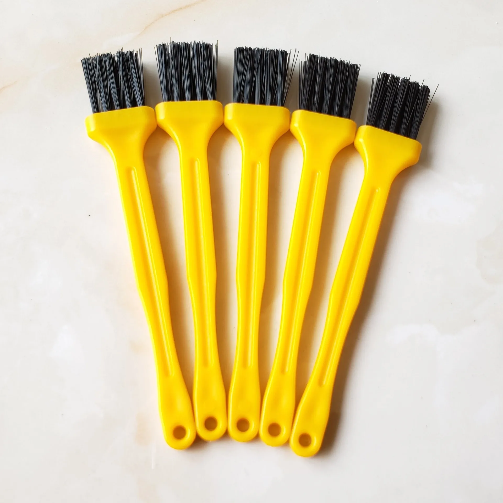mini 10cm cup lid gap plastic cleaning brush yellow computer keyboard brush with long handle