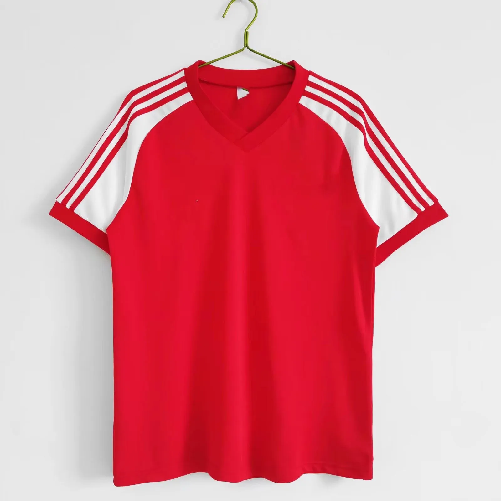 Football uniform re tro jersey Thai version Argen tina European Cup america football uniform flag football uniforms sets