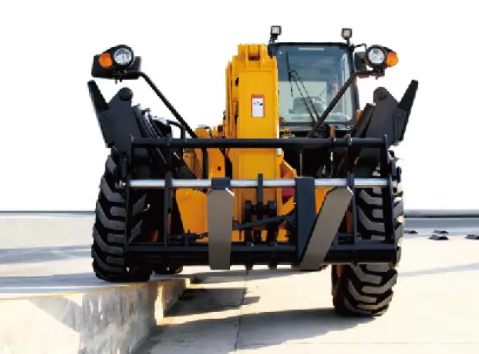 Telehandler 4.5ton 17 Meter Telescopic Boom Handler Forklift Loader Chinese Famous Brand XC6-4517