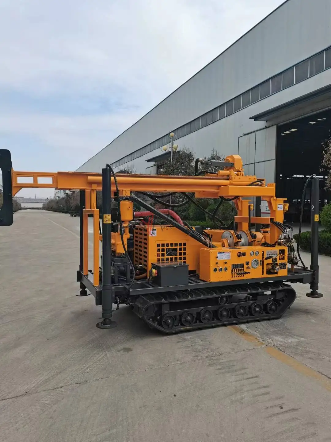High Efficiency Miningwell 180m Water Well Drilling Rig Fully Hydraulic Crawler Borehole Deep Well Machine