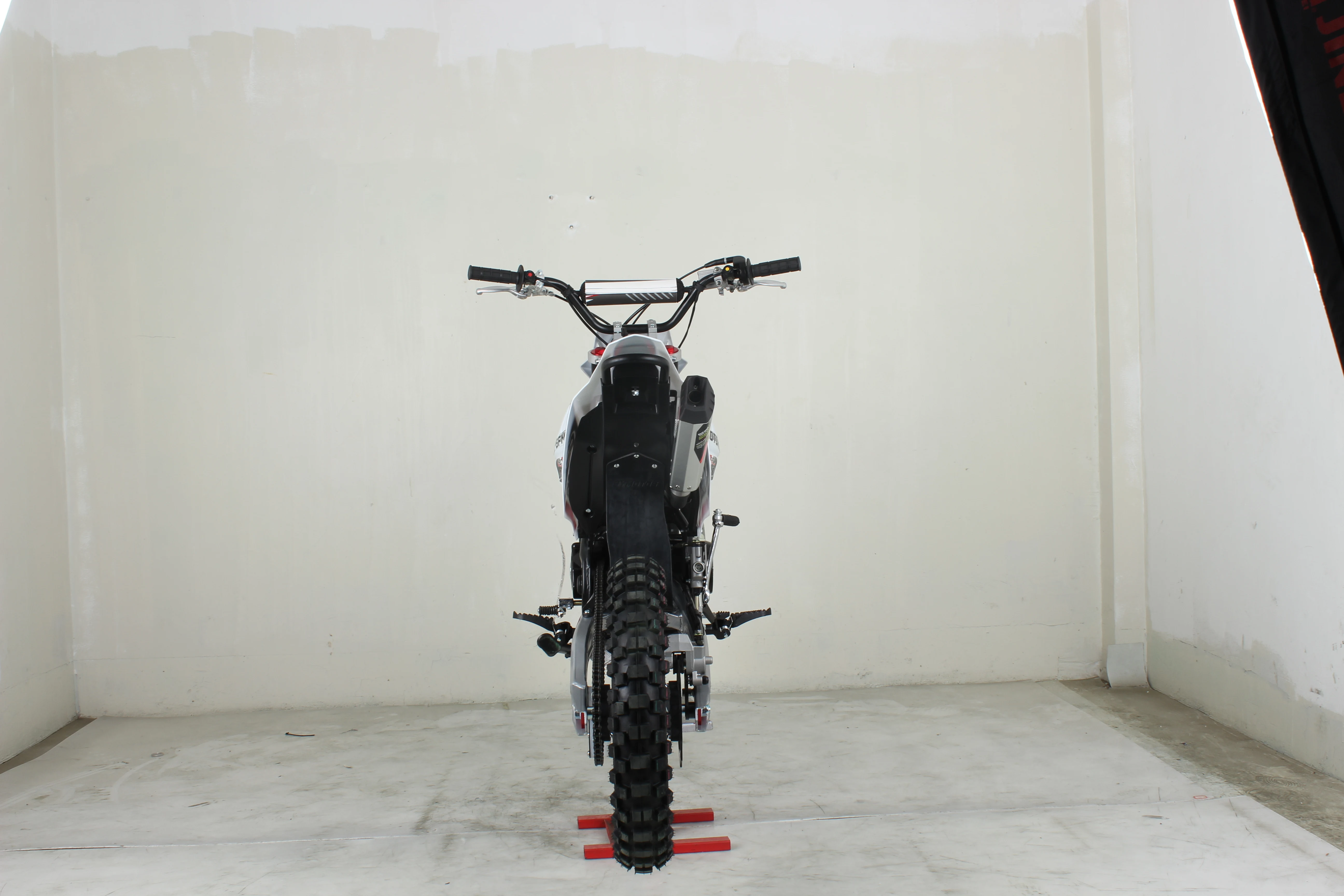 Factory customized  Other Motorcycles 125 cc dirt bike Electric Start Off Road  china cheaper  pit Bike