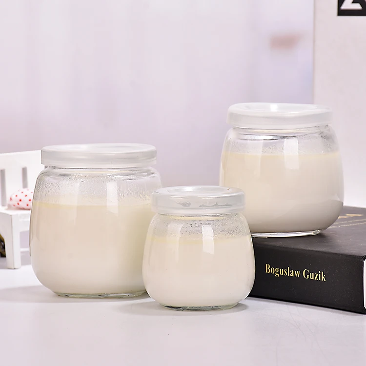 Wholesale 100 200 300ml Round Fat Empty Storage Container Milk Pudding Bottle Glass Yogurt Jars with Plastic Lid
