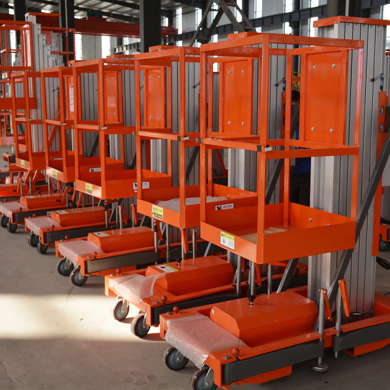 Mobile electric hydraulic aluminum vertical telescopic man lift