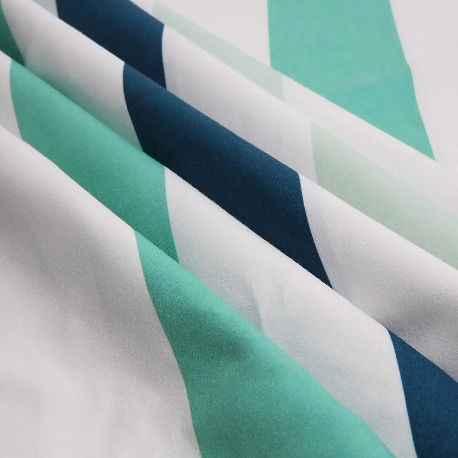 Sand Free Micro Fiber Beach Towels Hawaiian Print Sandy Free  Made From Pet Bottles