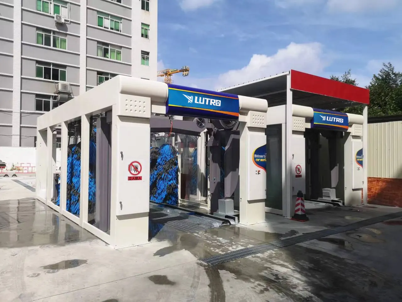 Car wash station 2023 fully automatic conveyor car wash system tunnel washing car machine