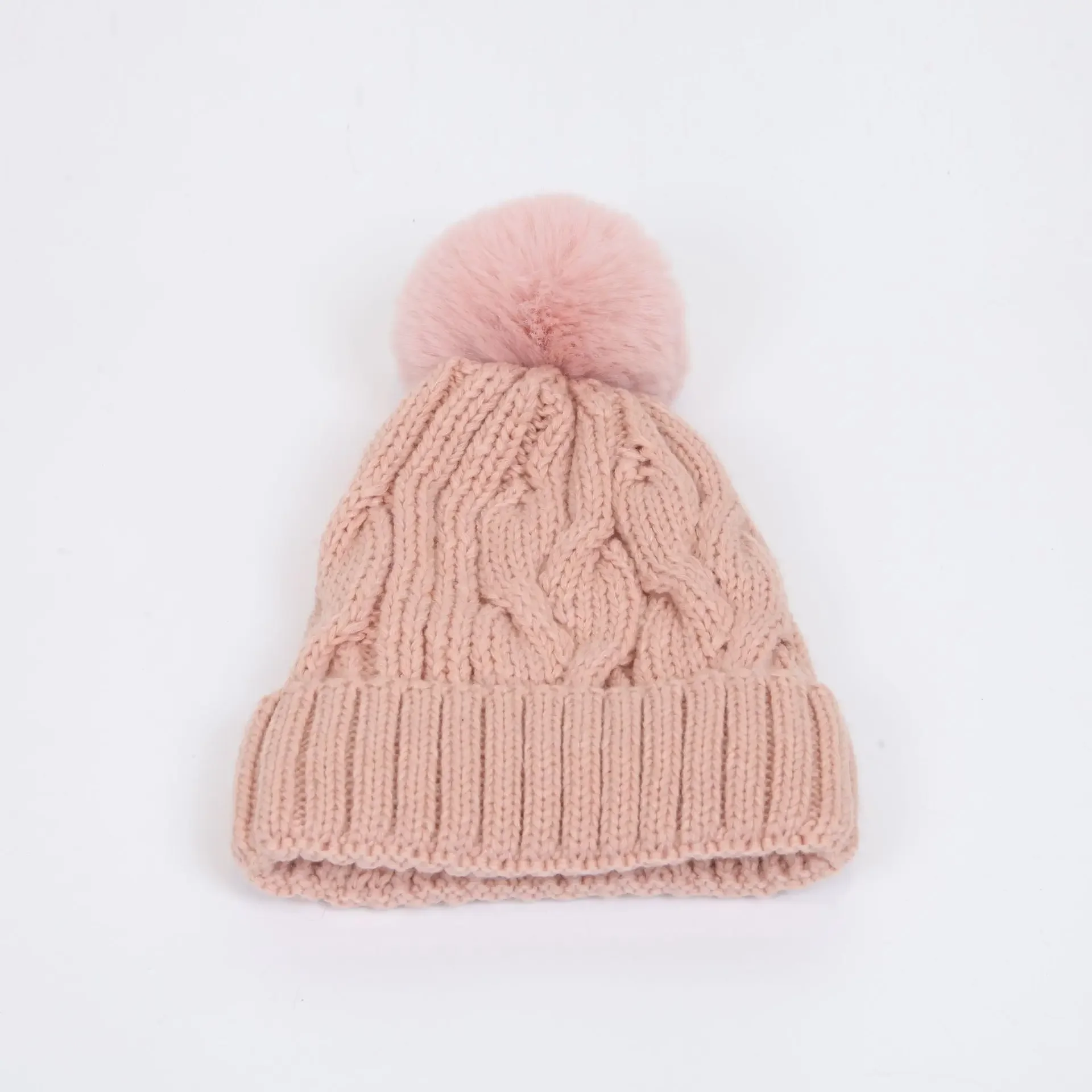 High quality outdoor  adult beanie with pom fur ball hats