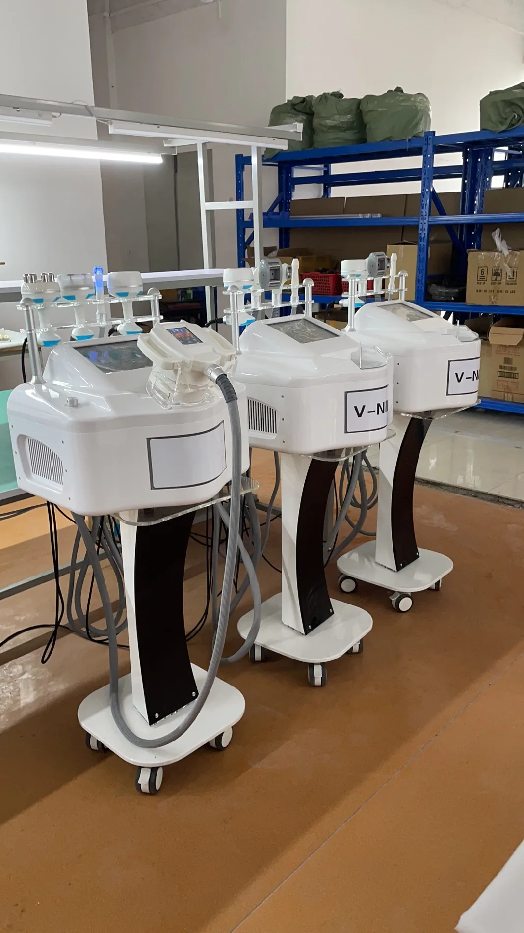 Newest V9 vline body shape +Cavitation + RF+Vacuum Roller+BIO+vela slimming fat loss skin tightening Machine