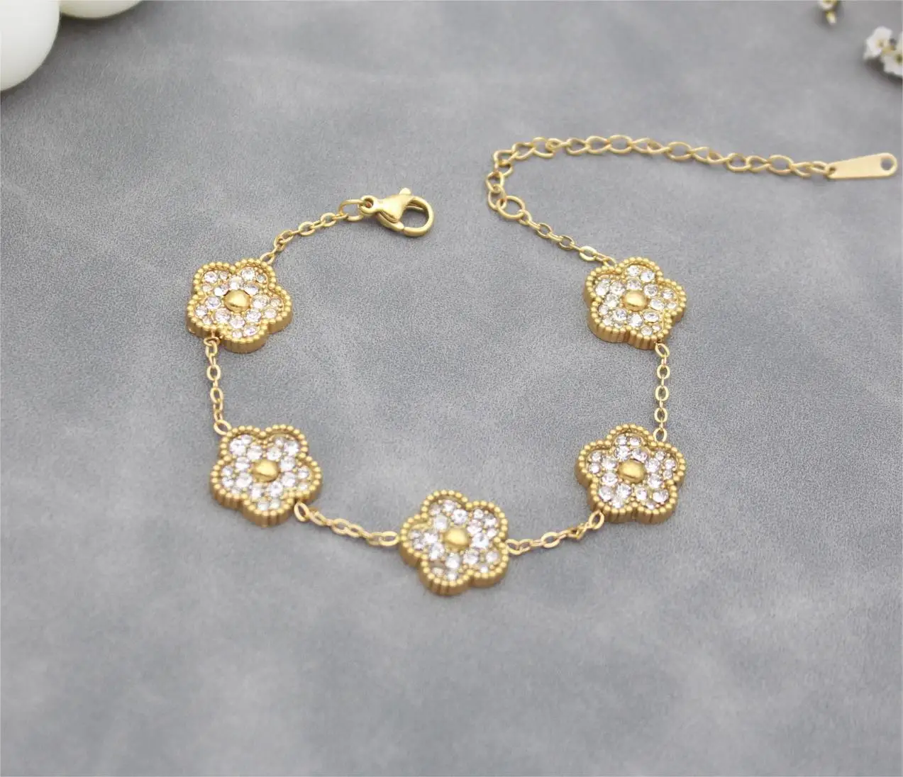 Hot Selling  Clover Five  Leaf Grass Jewelry Four Sets Popular Stainless Steel Necklace Ring Girls Jewelry Set For Women