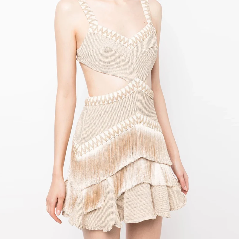 2024 Elegant Ladies Tailored Summer Fit V Neck Sleeveless Dress Casual Mini Dress Luxury Metal Cutout Tassel Dress