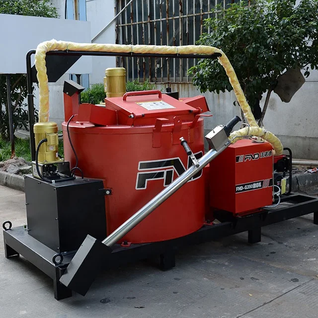 Vehicle Mounted Asphalt Crack Filler Driveway Sealing Machine 350L  FND-CG350 Sealcoating Machine
