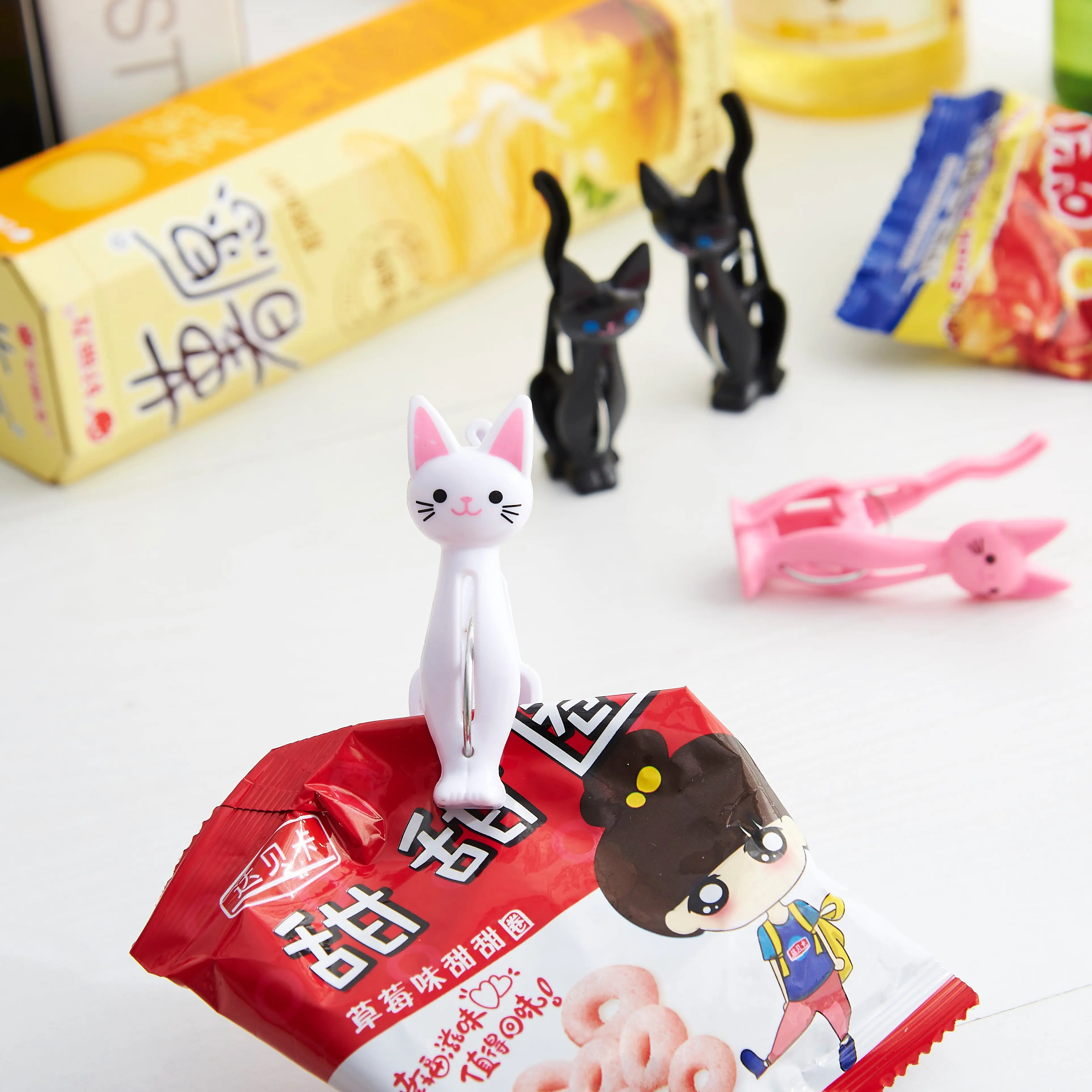 Wholesale Creative Fun Kitty Cat Plastic Bag Clip Food Snack Chip Bag Clips