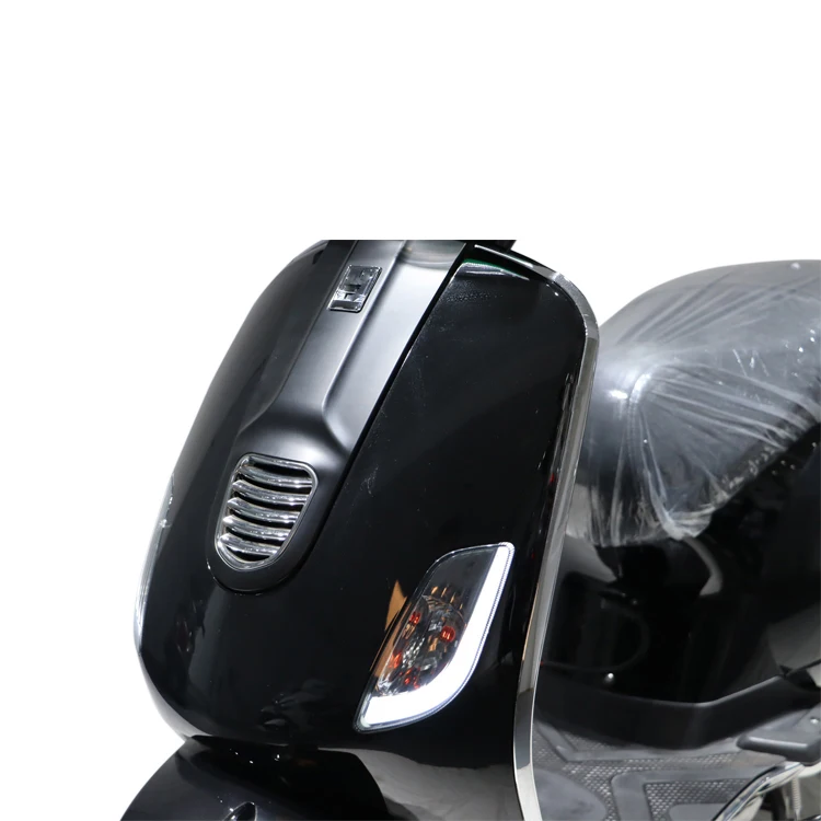 New Design  Electric Moped Fast Speed 12 Tubes Controller 20 AH Electric Scooter Electric Motorbike For Women/men