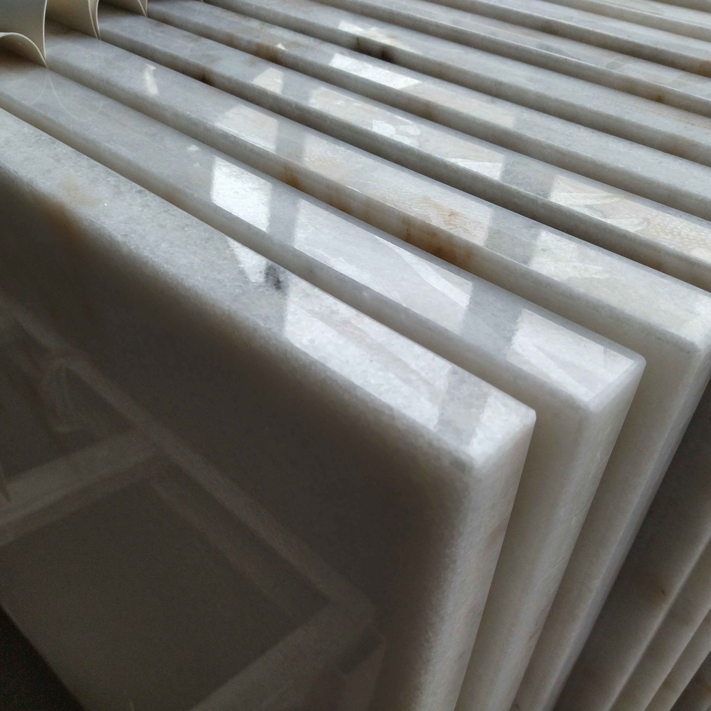 Factory Price Nature White Marble China Guangxi White Marble for Kitchen Countertop Coffee Table