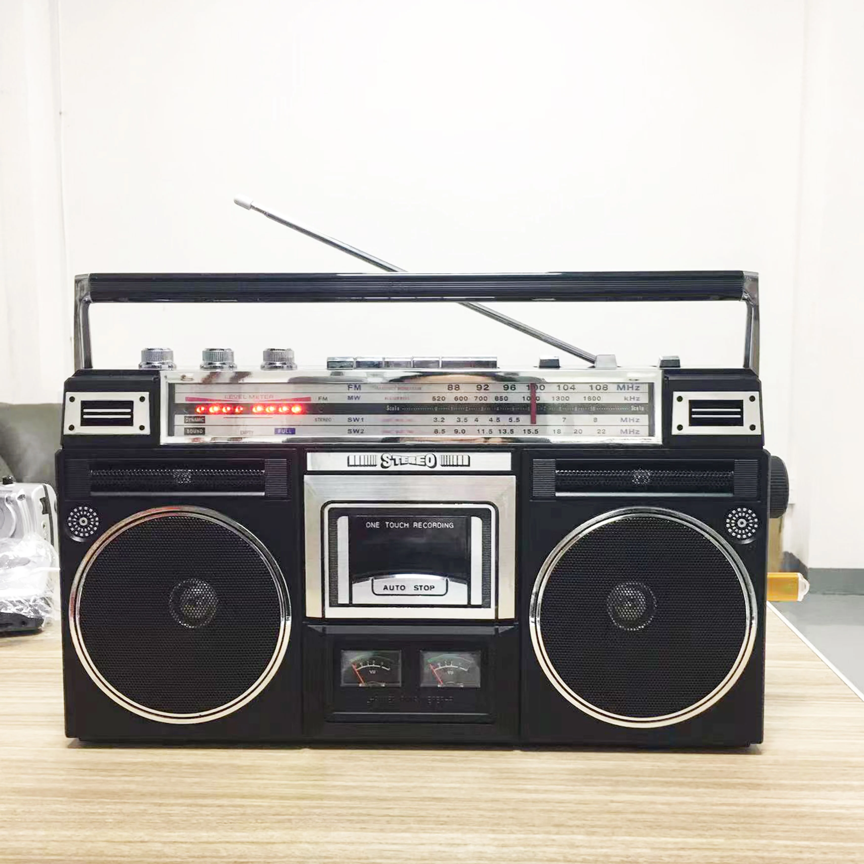 ODM OEM order factory offer customized classical mp3 music walkman portable good sound speaker cassette recorder player