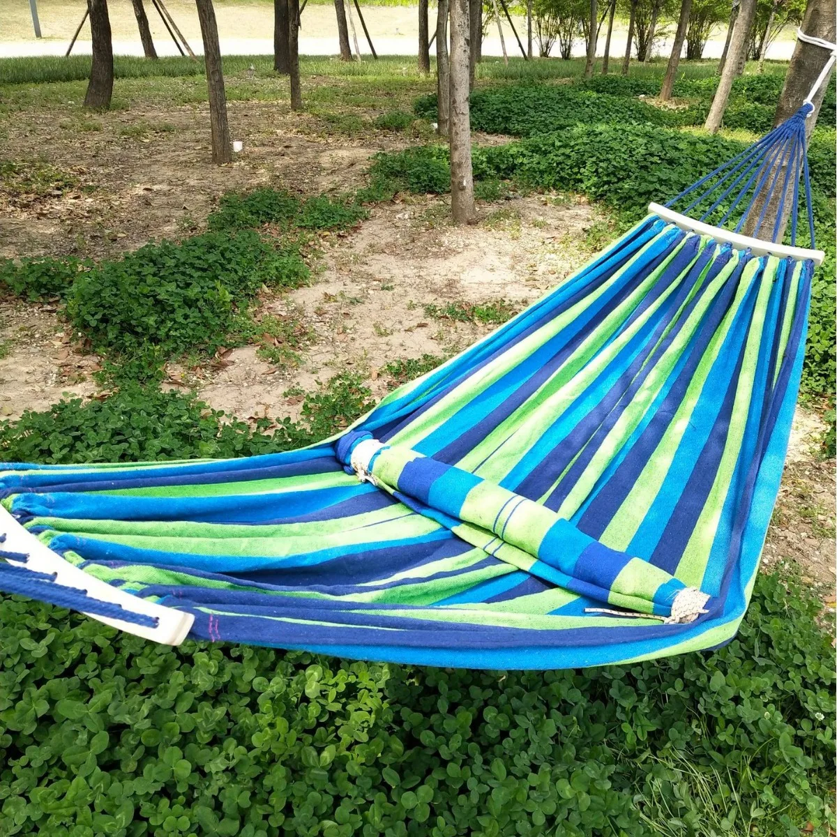 High Quality Double 250*150cm Garden Swings Outdoor Camping Hammock Hanging Chair Bed Portable Hammock Outdoor Camping