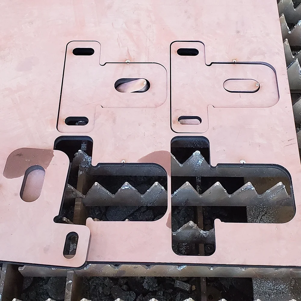 TL Cut Brand 1.5kw Fiber laser cutting machine small 2kw 3kw with Raycus IPG Laser source