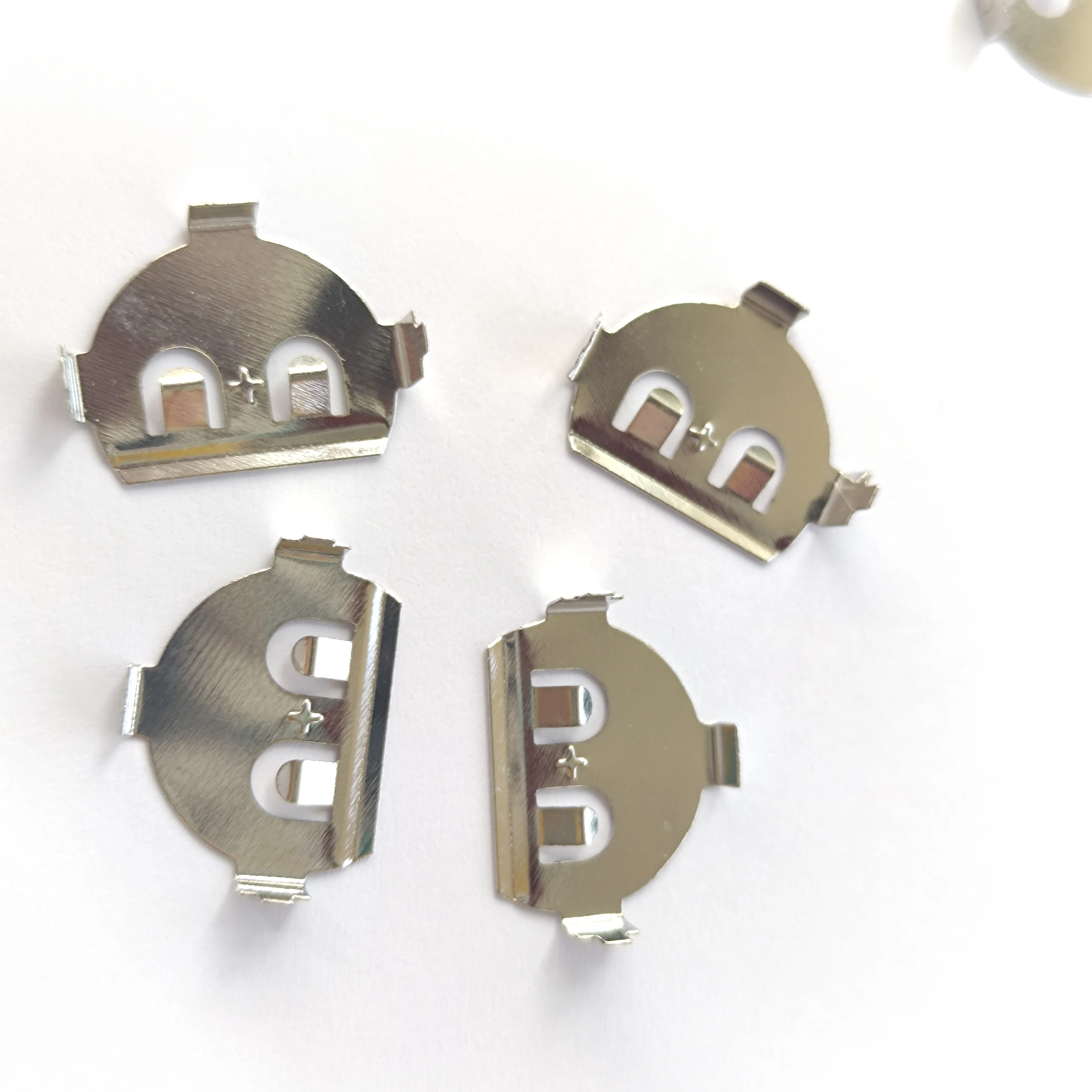 Factory Metal CR1632 CR2016 CR2032 Stamping Shrapnel Positive Negative Spring Battery Holder