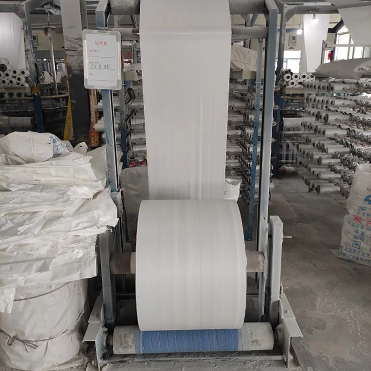 Wholesale Plastic Laminated White PP Fabric Woven Polypropylene Bag Roll