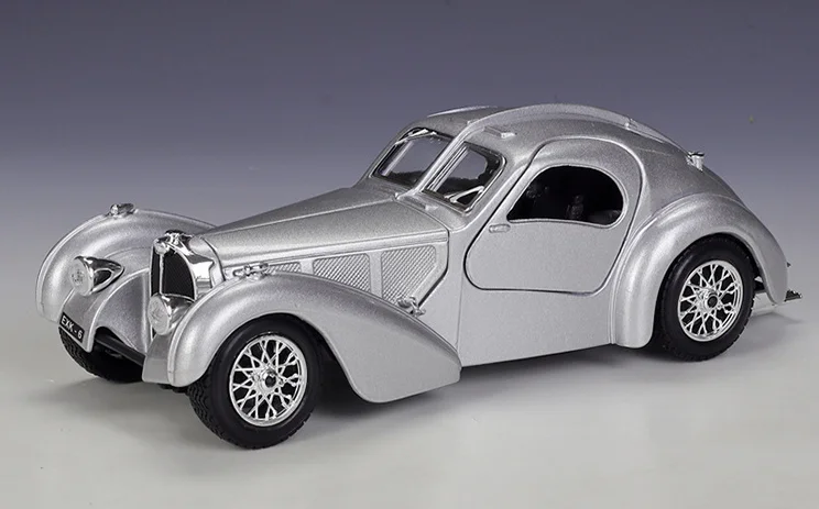 1:24 Bugatti 1936Atlantic vintage car simulation alloy car finished model with base diecast toy vehicles