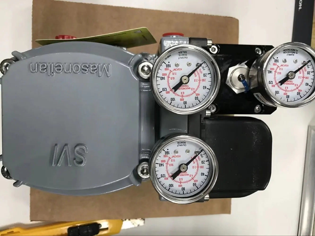 Masoneilan SVI2-21113111 цифровой позиционер клапана для регулировки потока с воздушным набором 78-40